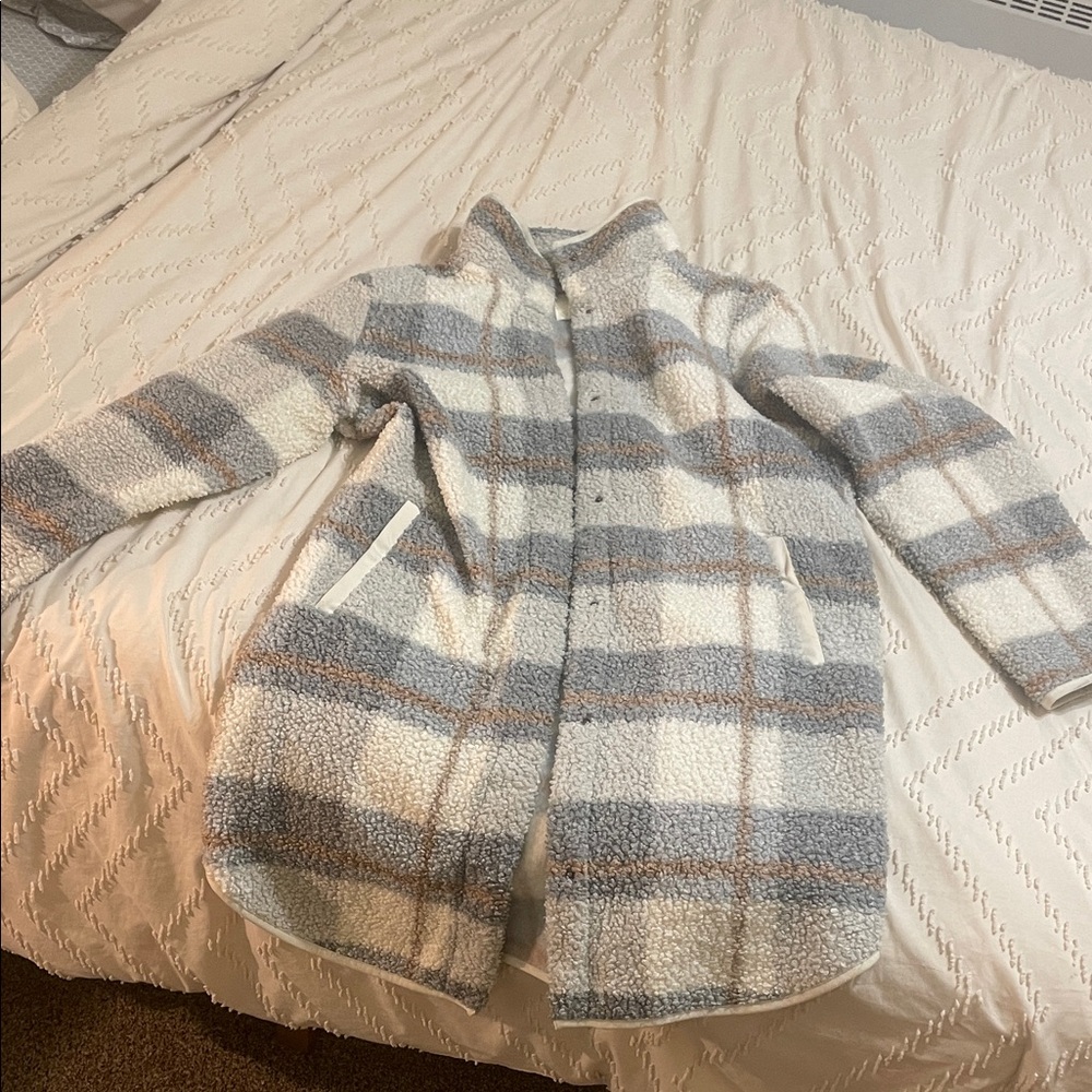 Cozy Plaid Teddy Jacket - Gray and Cream